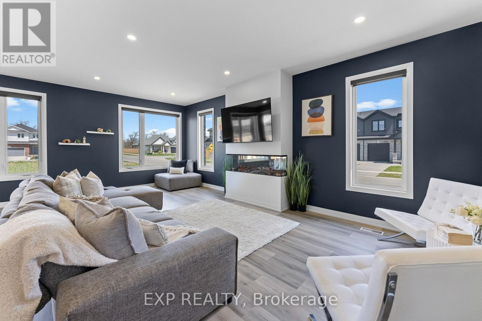 7365 Jonathan Drive, Niagara Falls (Brown), Ontario  L2H 3T3 - Photo 13 - X13800210