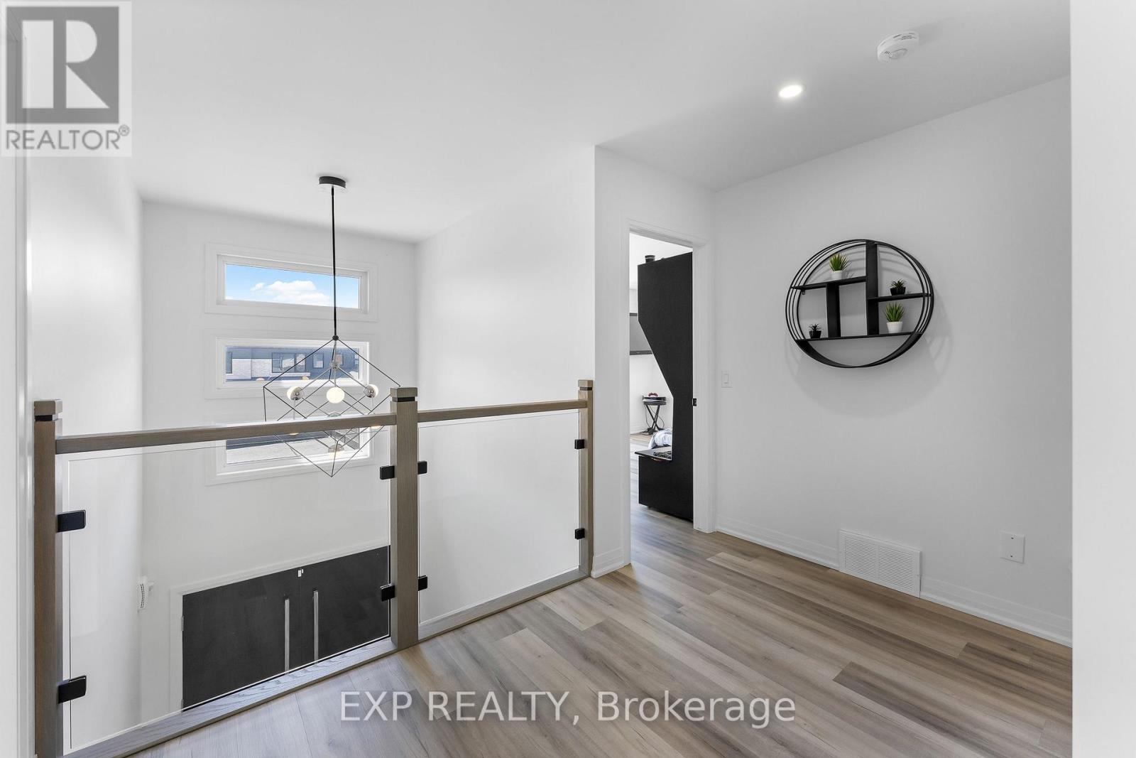 7365 Jonathan Drive, Niagara Falls (Brown), Ontario  L2H 3T3 - Photo 26 - X13800210
