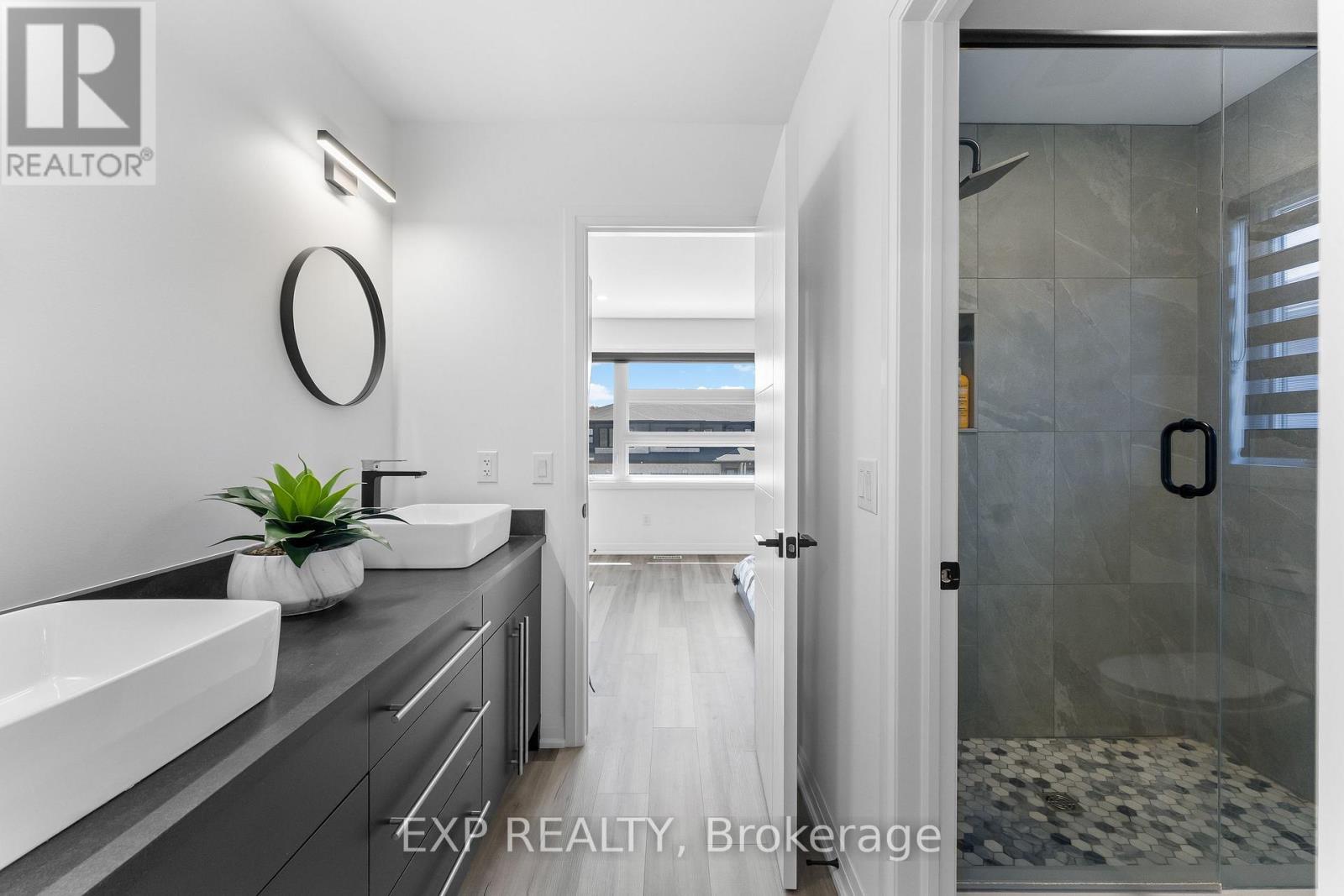 7365 Jonathan Drive, Niagara Falls (Brown), Ontario  L2H 3T3 - Photo 28 - X13800210