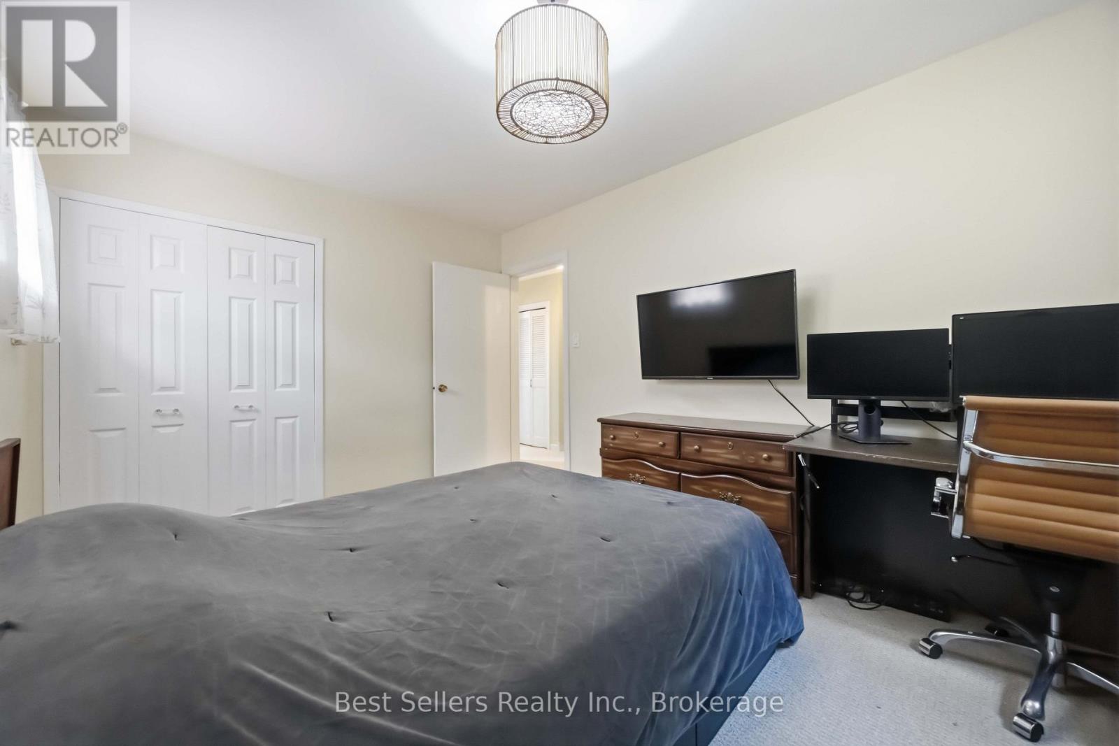 5 Benfrisco Crescent, Toronto, Ontario  M1H 1N2 - Photo 19 - E13800110