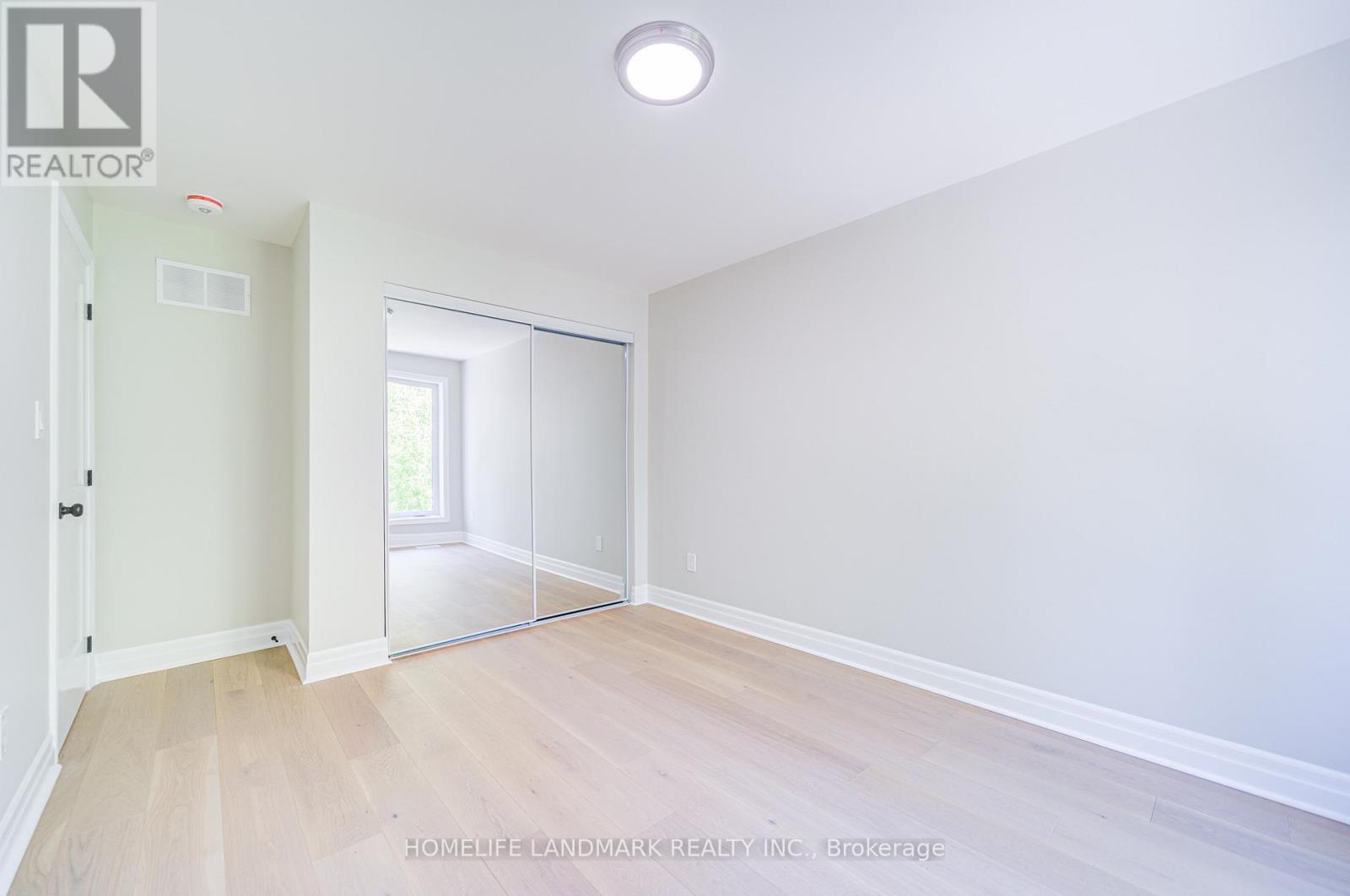 64 Laurel Avenue, Toronto (Kennedy Park), Ontario  M1K 3J6 - Photo 26 - E13800160