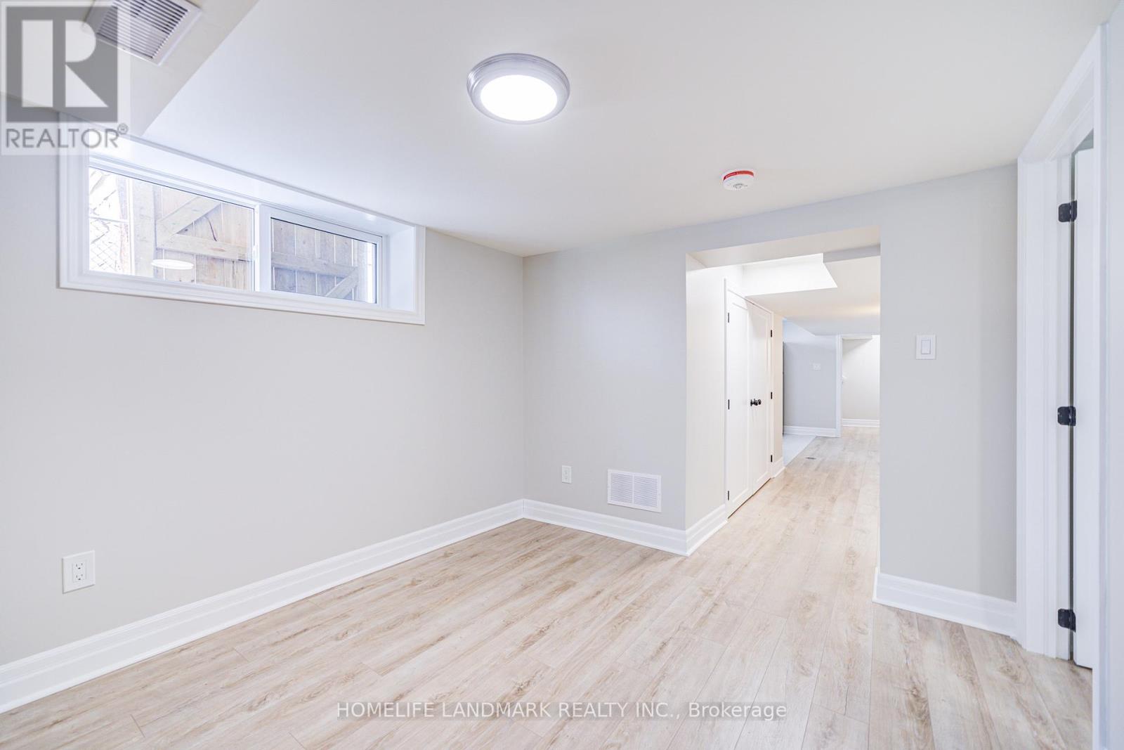 64 Laurel Avenue, Toronto (Kennedy Park), Ontario  M1K 3J6 - Photo 45 - E13800160