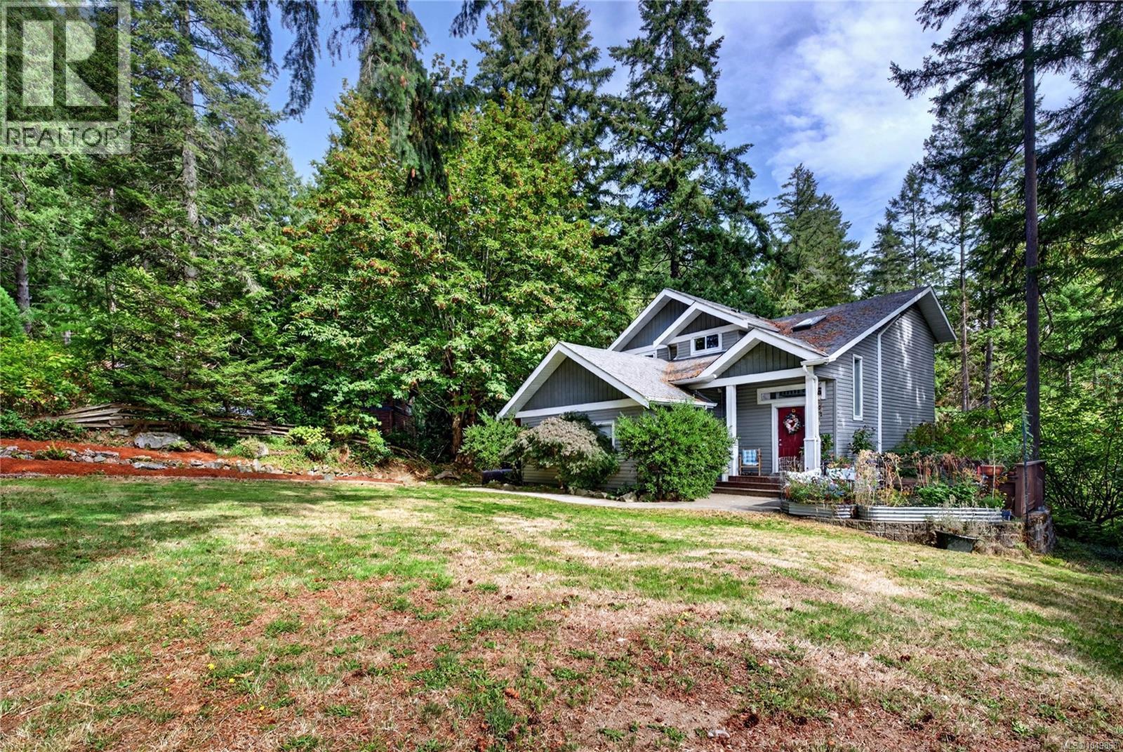 135 Pine Pl, Salt Spring, British Columbia  V8K 2N4 - Photo 3 - 1049868