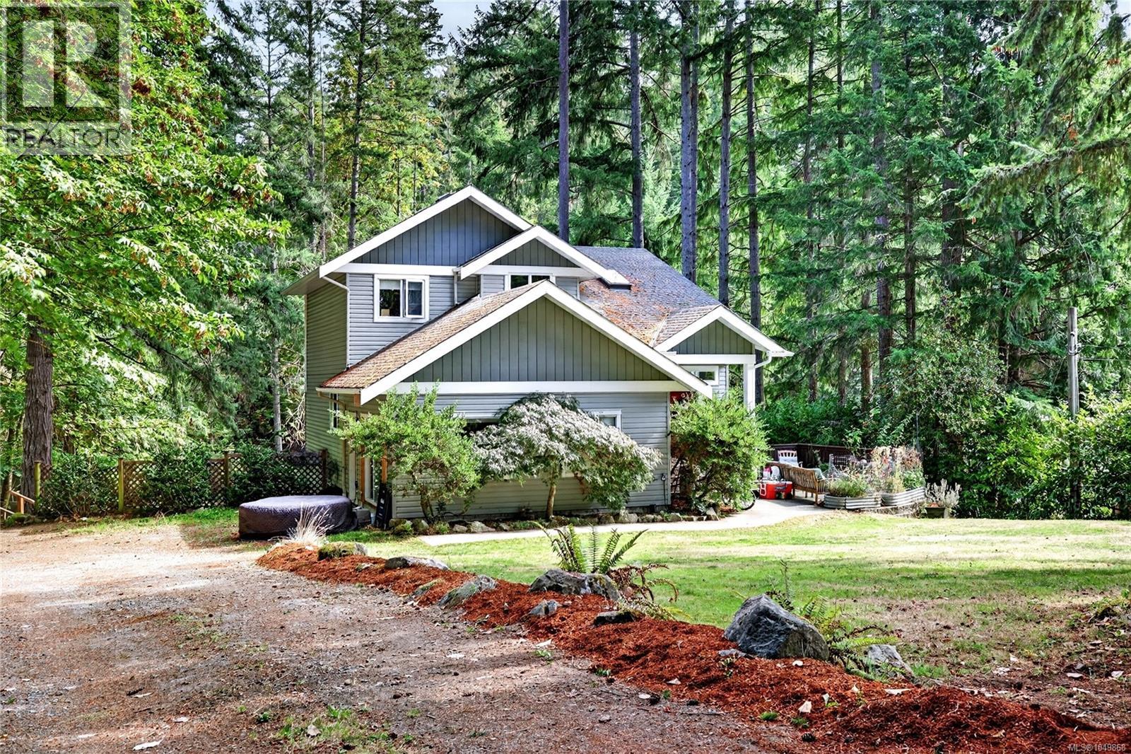 135 Pine Pl, Salt Spring, British Columbia  V8K 2N4 - Photo 4 - 1049868