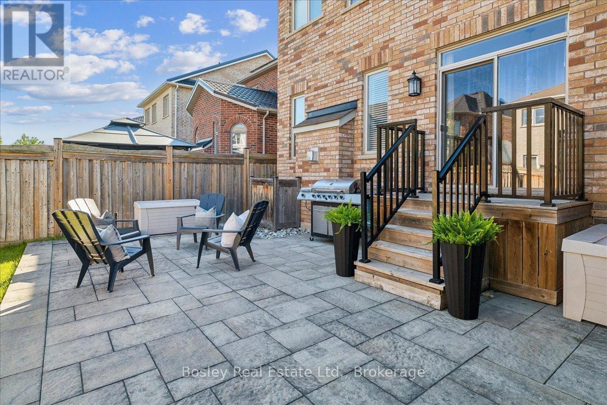 2343 Quetico Crescent, Oakville (Wm Westmount), Ontario  L6M 0R5 - Photo 23 - W13800206