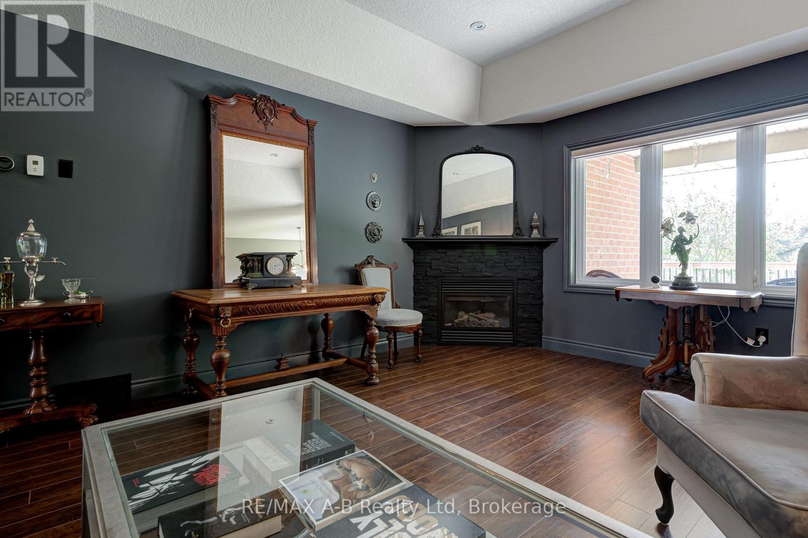 131 Guest Court, St. Marys, Ontario  N4X 1E5 - Photo 15 - X13800188