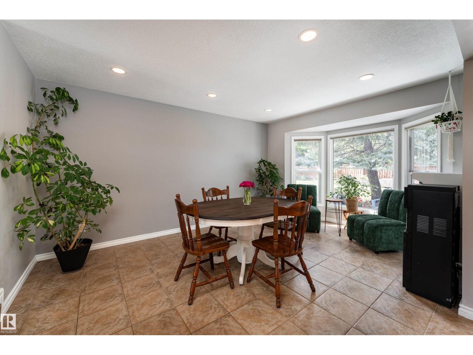 11 Patterson Cr, St. Albert, Alberta  T8N 4V1 - Photo 10 - E4509244