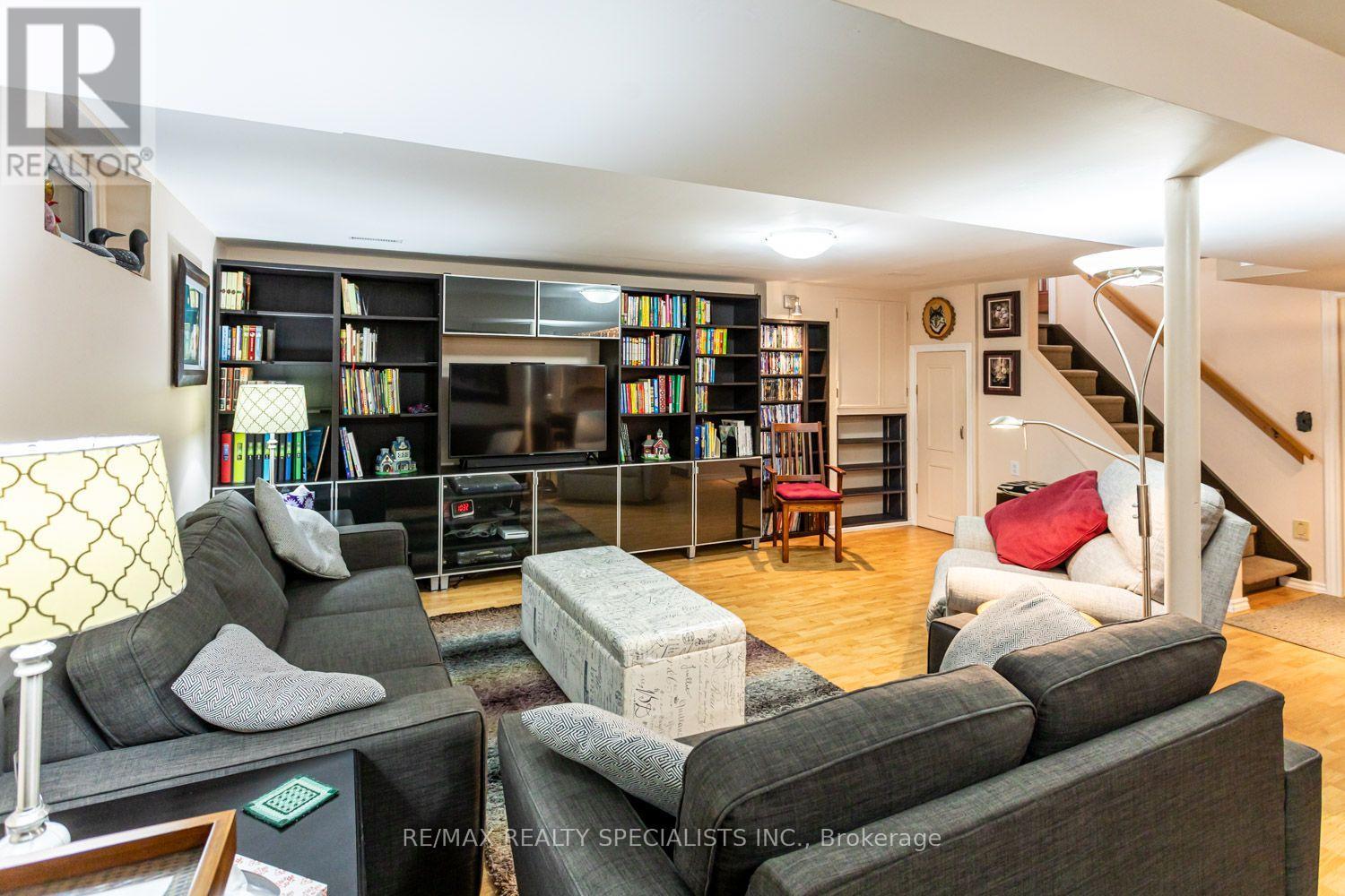 32 Falconer Drive, Mississauga (Streetsville), Ontario  L5N 1M4 - Photo 31 - W13800122