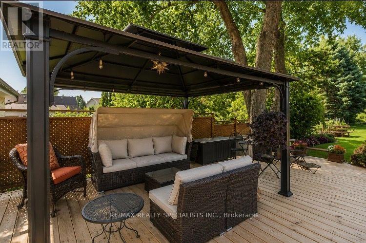 32 Falconer Drive, Mississauga (Streetsville), Ontario  L5N 1M4 - Photo 37 - W13800122