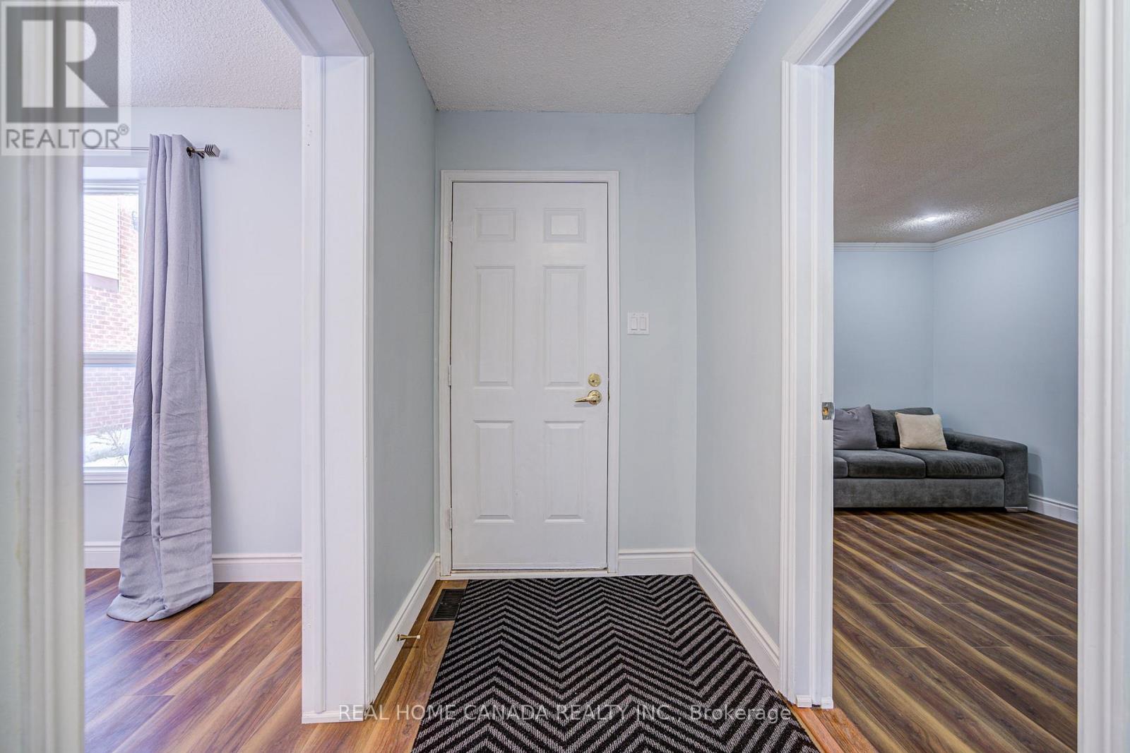 21 Hallen Road, Brampton, Ontario  L6Y 2V5 - Photo 30 - W13800130