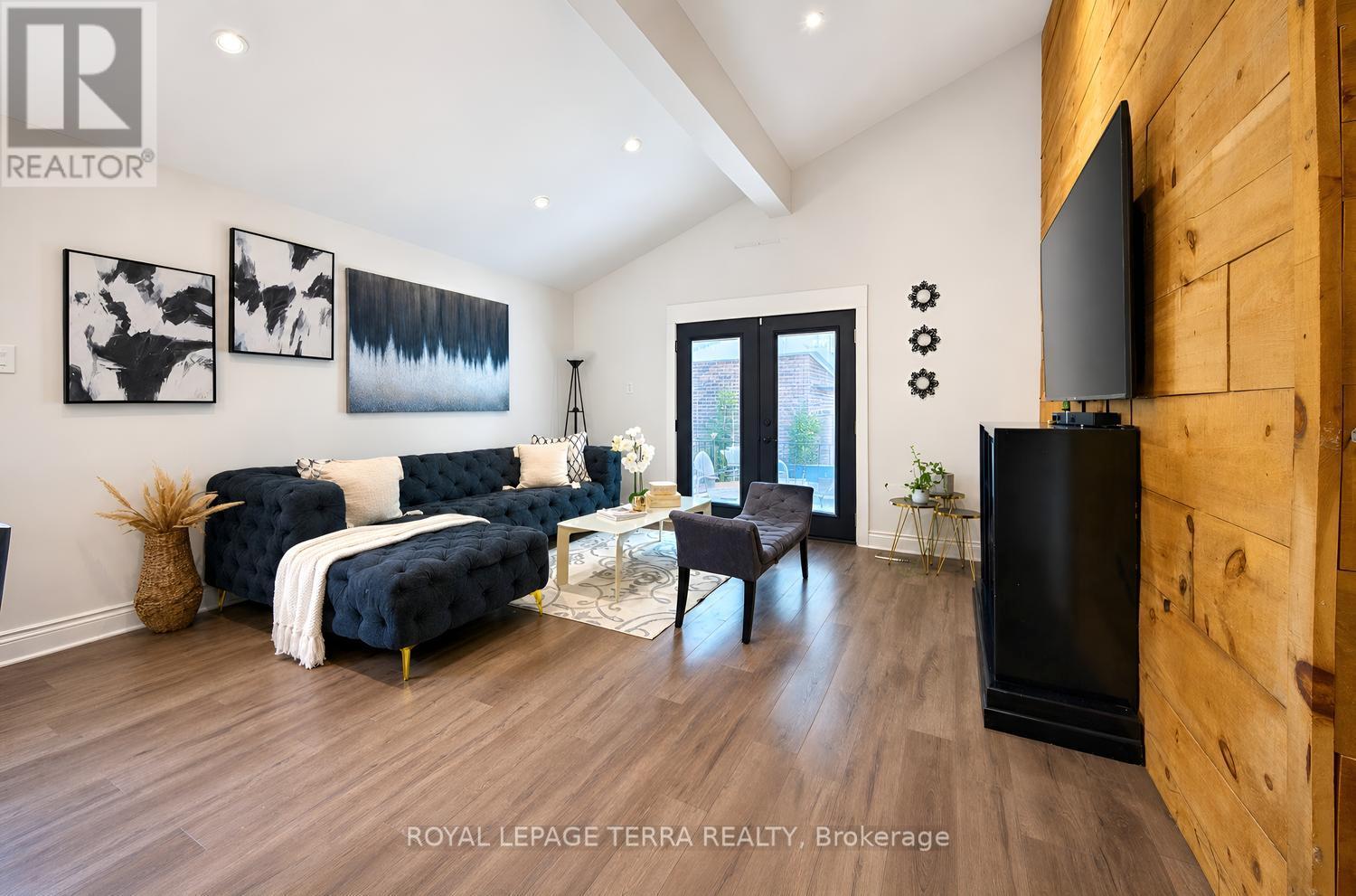 1571 Lewisham Drive, Mississauga (Clarkson), Ontario  L5J 3R2 - Photo 11 - W13800140