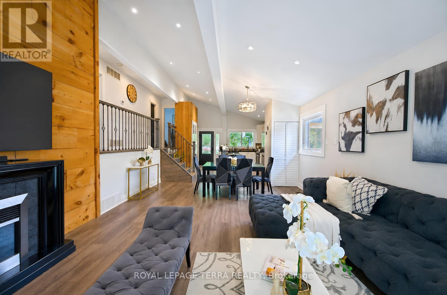 1571 Lewisham Drive, Mississauga (Clarkson), Ontario  L5J 3R2 - Photo 13 - W13800140