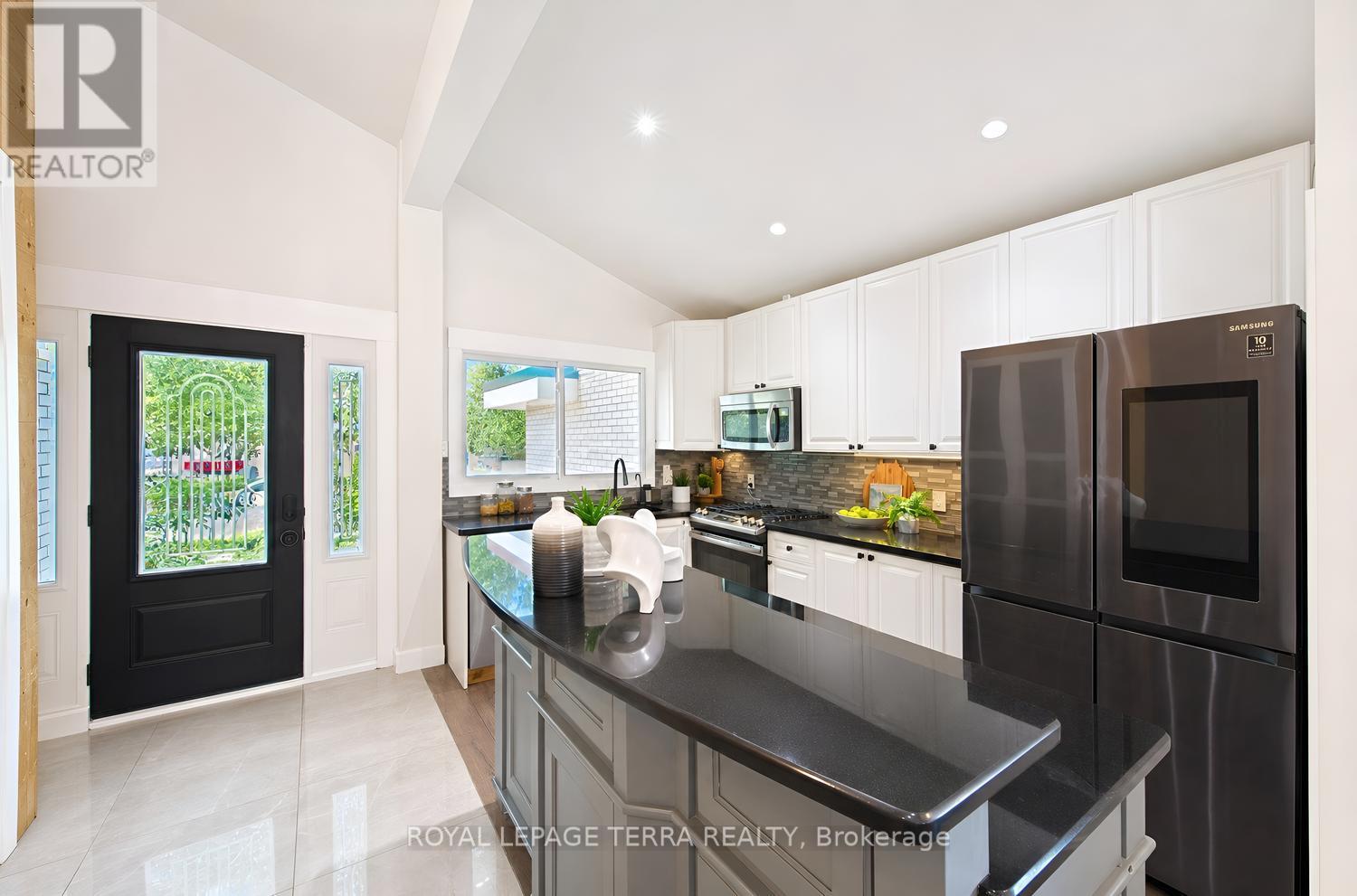 1571 Lewisham Drive, Mississauga (Clarkson), Ontario  L5J 3R2 - Photo 17 - W13800140