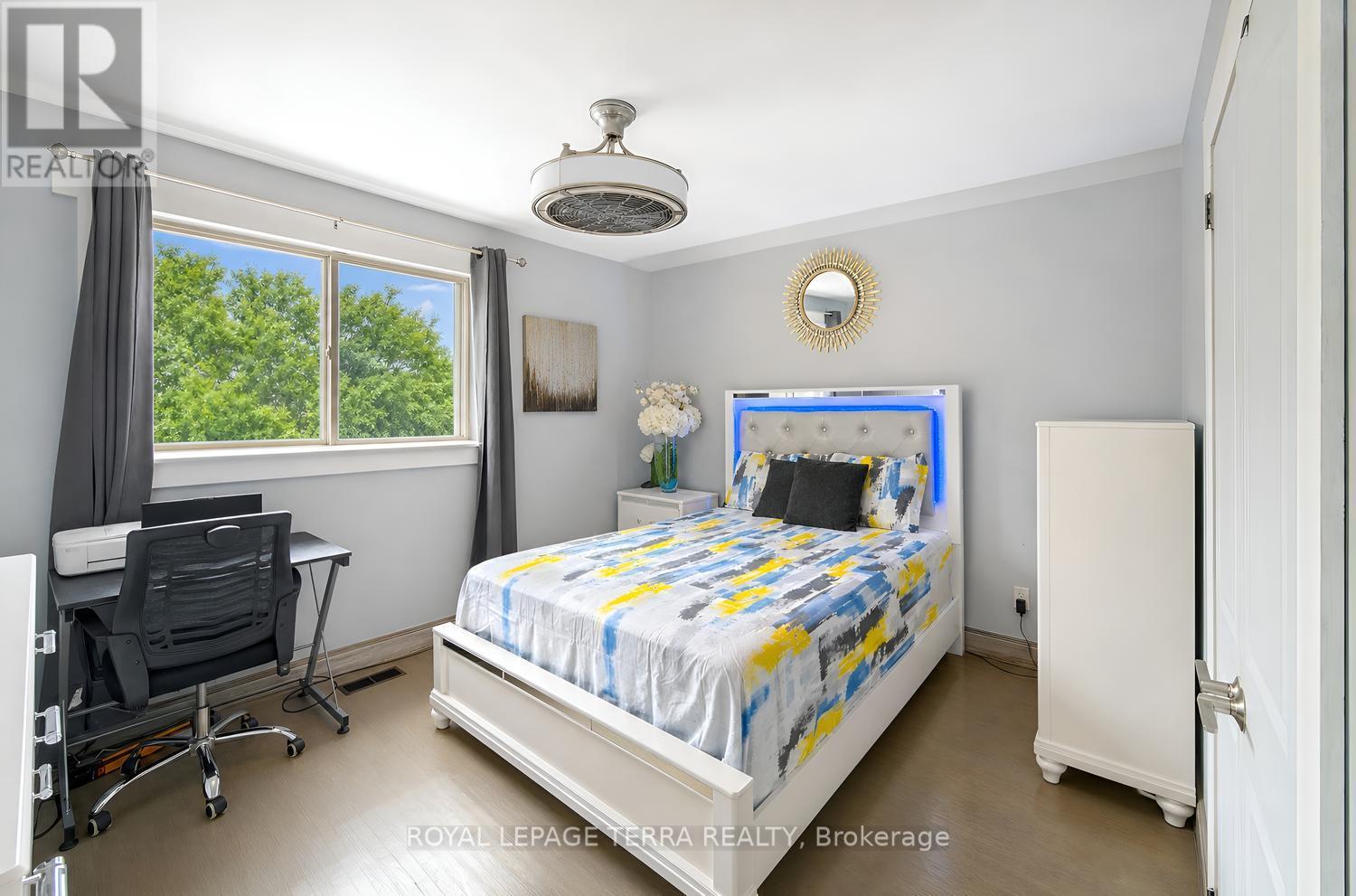 1571 Lewisham Drive, Mississauga (Clarkson), Ontario  L5J 3R2 - Photo 21 - W13800140