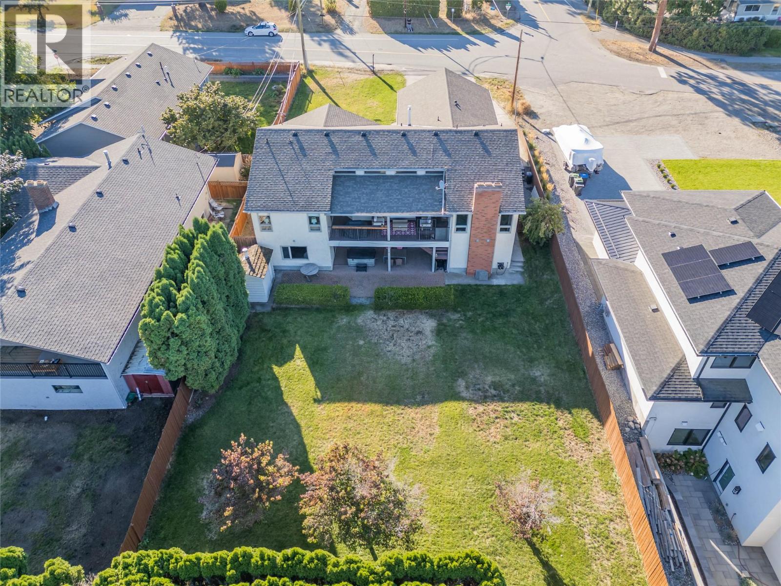 2245 Thacker Drive, West Kelowna, British Columbia  V1Z 1V5 - Photo 60 - 10401089