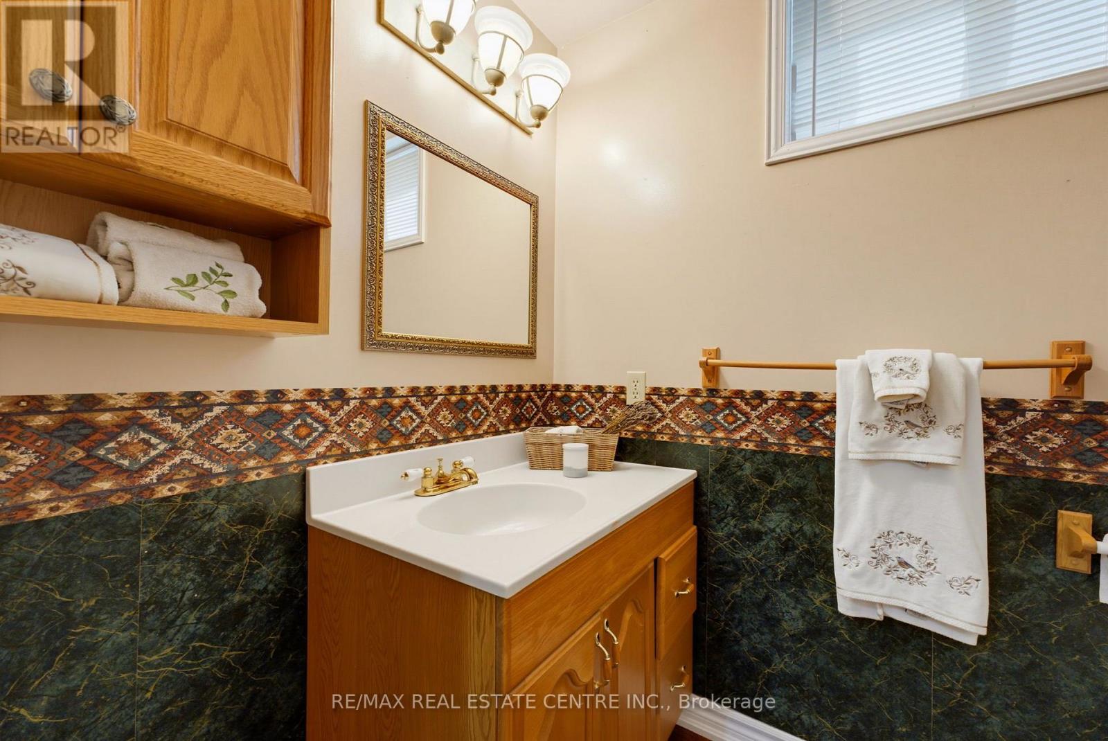 35 Windy Ridge Drive, Kitchener, Ontario  N2P 1R9 - Photo 24 - X13800112