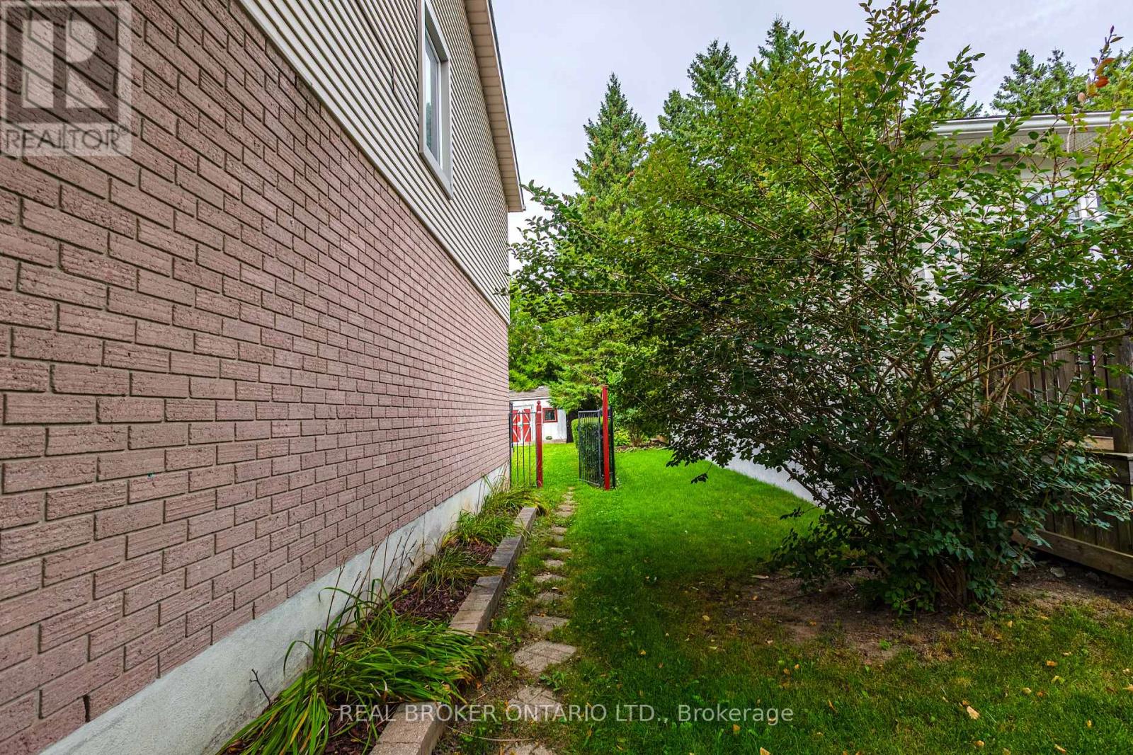 14 Pamela Place, Guelph (Willow West/sugarbush/west Acres), Ontario  N1H 8E1 - Photo 30 - X13800176