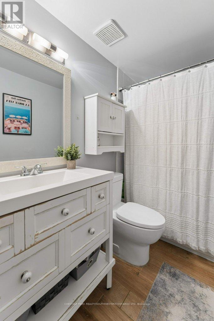 4 - 255 Northlake Drive, Waterloo, Ontario  N2V 1Z2 - Photo 24 - X13800202