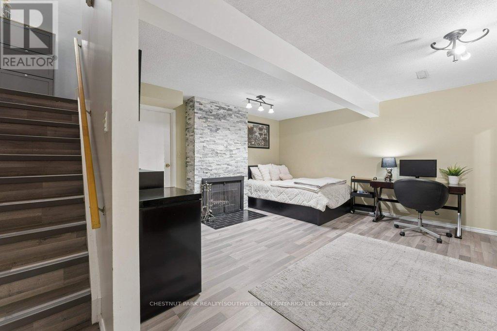 4 - 255 Northlake Drive, Waterloo, Ontario  N2V 1Z2 - Photo 26 - X13800202