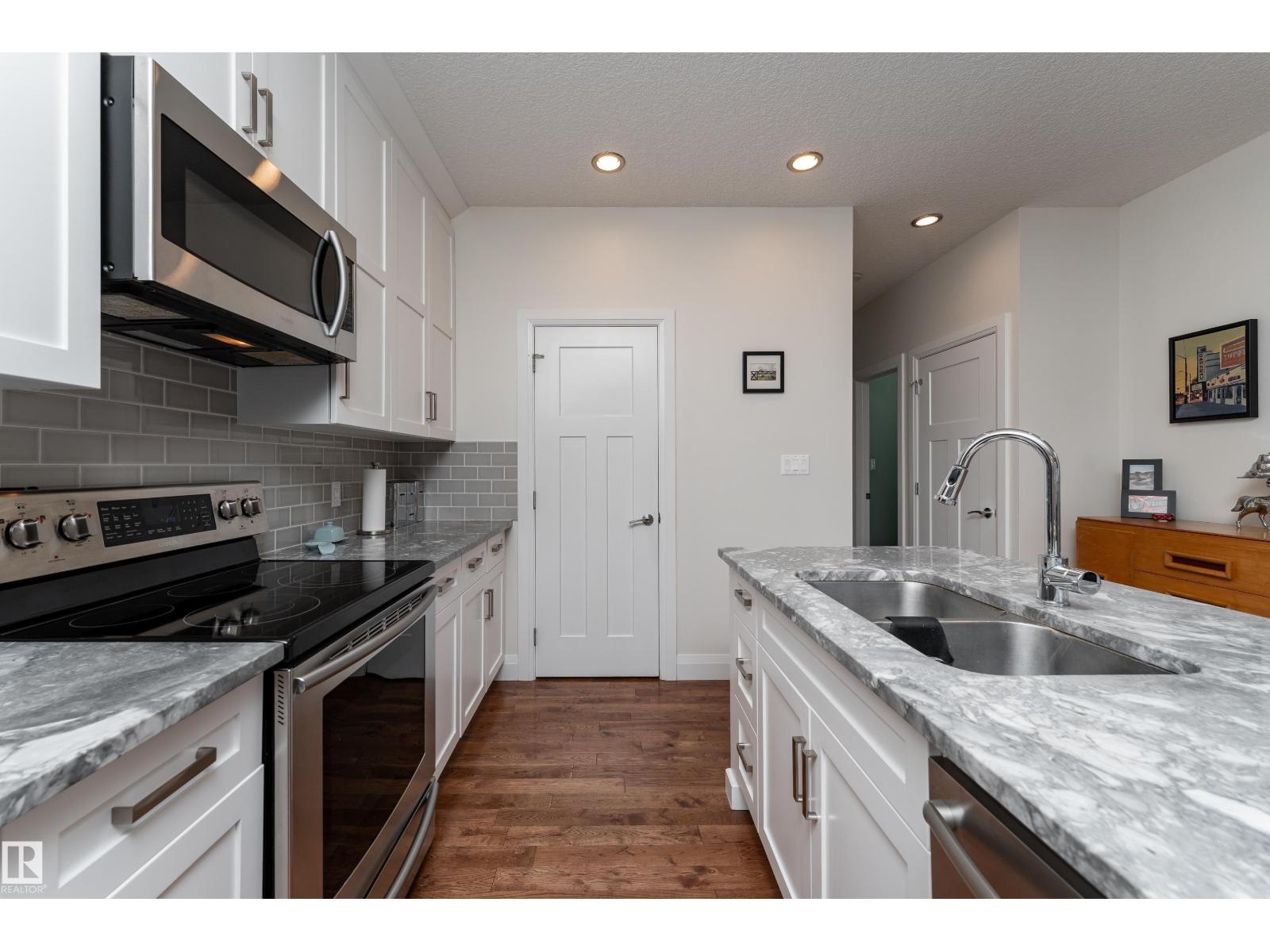 8340 79 Av Nw, Edmonton, Alberta  T6C 0R3 - Photo 9 - E4509246