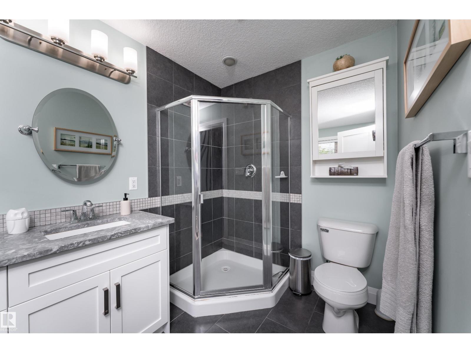 8340 79 Av Nw, Edmonton, Alberta  T6C 0R3 - Photo 19 - E4509246
