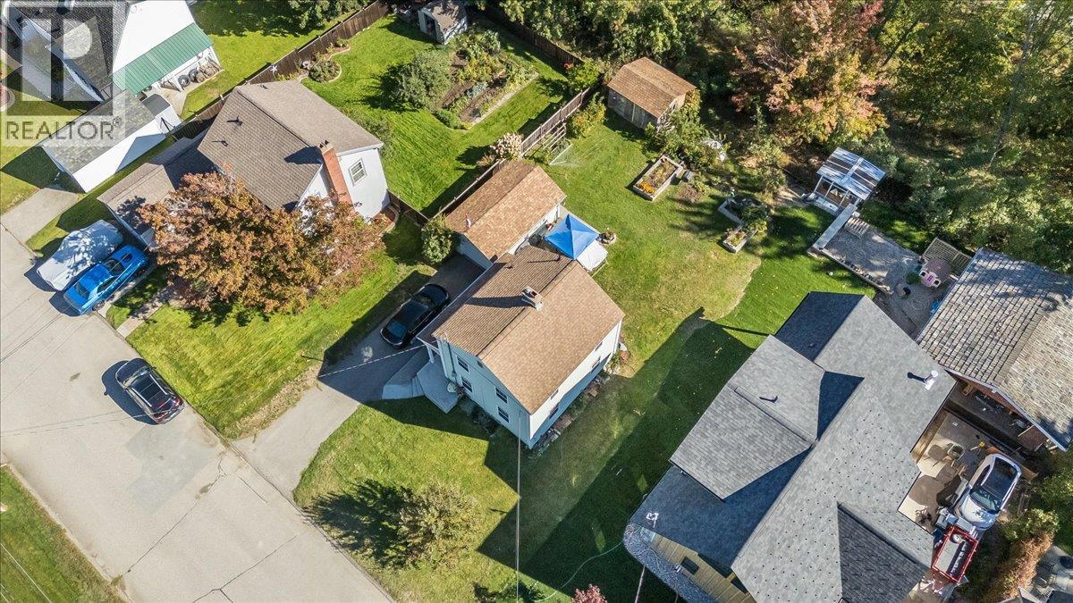 160 Oxford Road, Warfield, British Columbia  V1R 2T3 - Photo 22 - 10401085