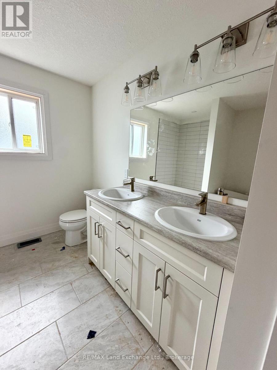382 Frances Street, Saugeen Shores, Ontario  N0H 2C3 - Photo 6 - X13150696