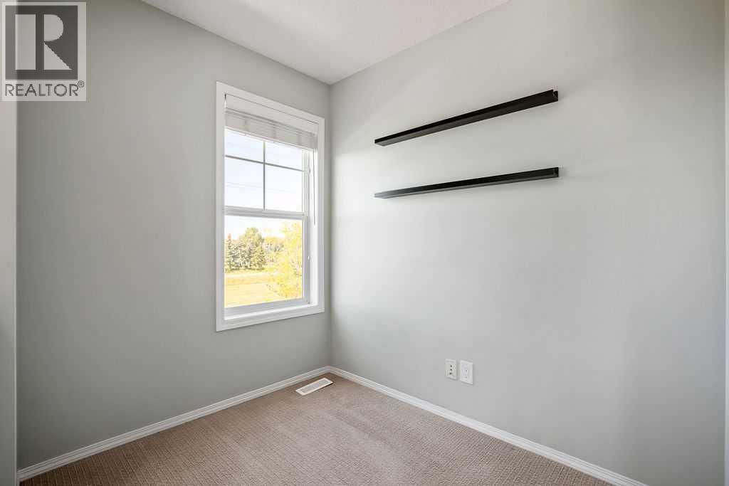 75 Toscana Gardens NW, Calgary, Alberta  T3L 3C2 - Photo 22 - A2346293