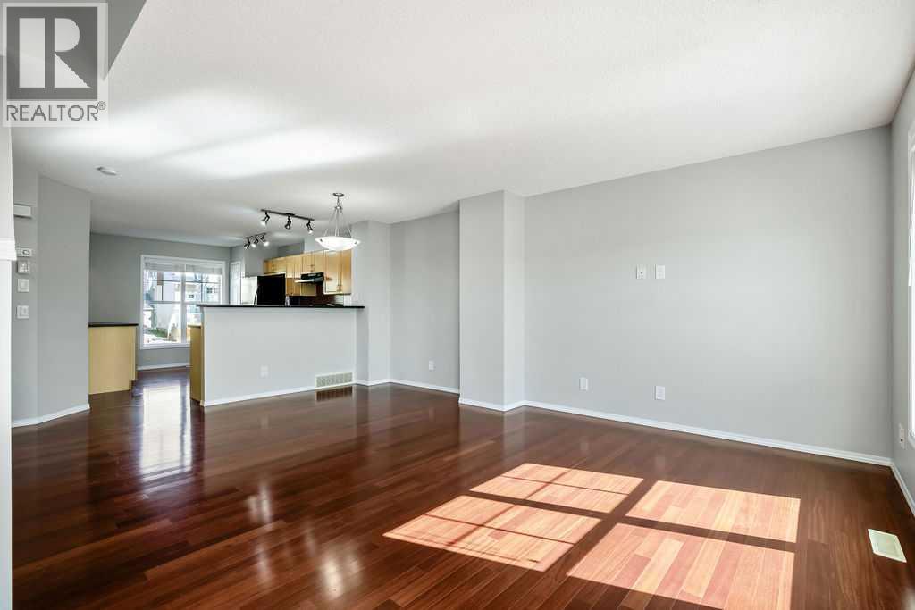 75 Toscana Gardens NW, Calgary, Alberta  T3L 3C2 - Photo 18 - A2346293