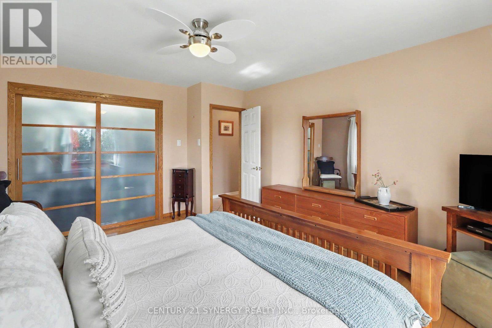 2452 Colonial Road, Ottawa, Ontario  K4B 1J1 - Photo 13 - X13800222