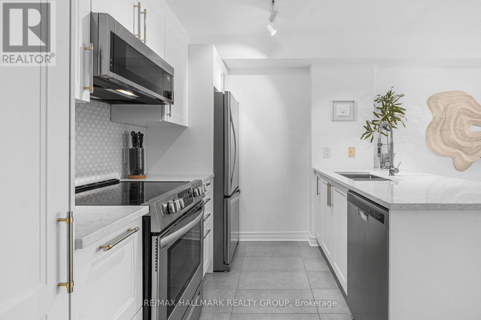 511 - 429 Somerset Street W, Ottawa, Ontario  K2P 2P5 - Photo 4 - X13800256