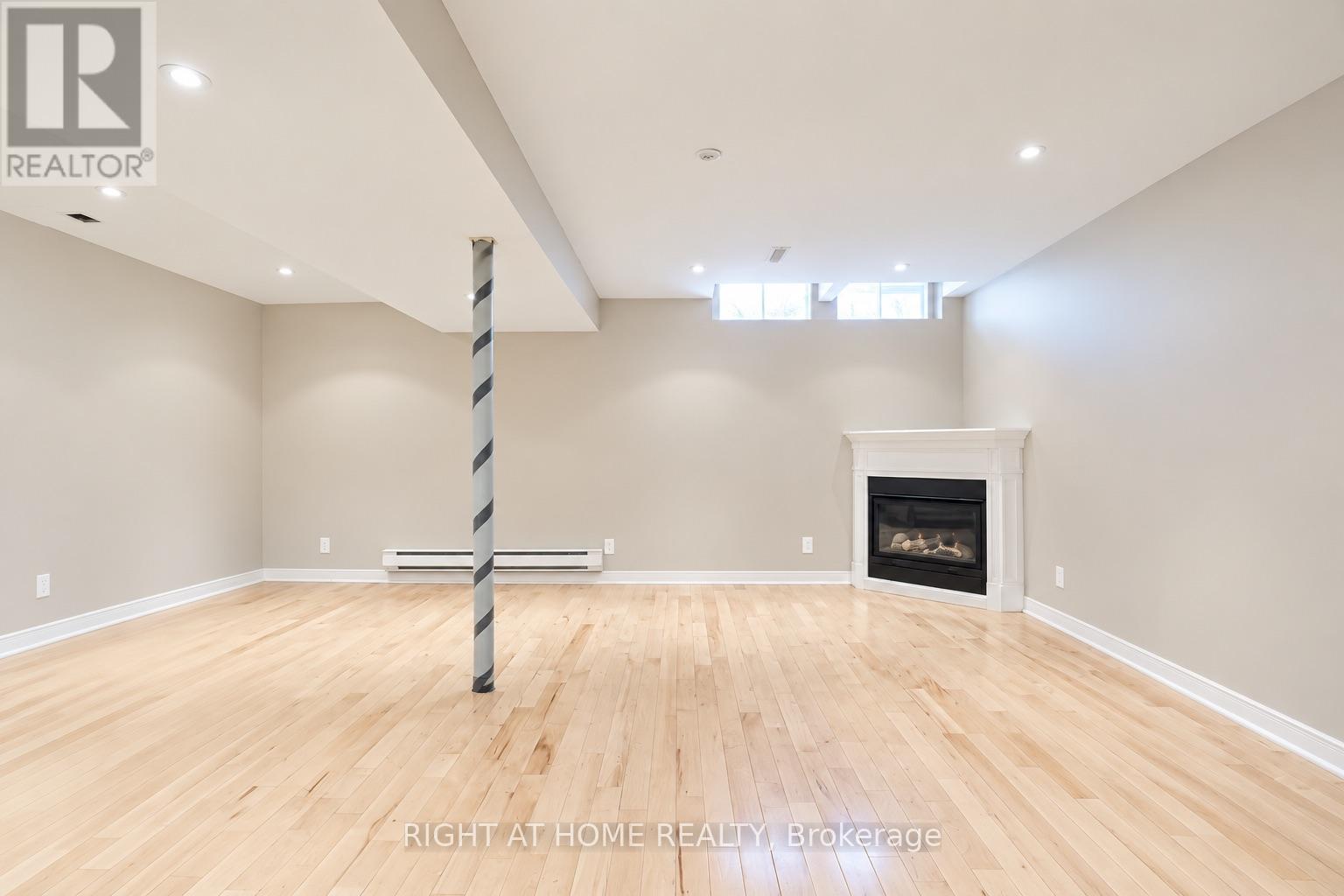1 Ridgeway Court, Vaughan, Ontario  L6A 2R6 - Photo 18 - N13779200
