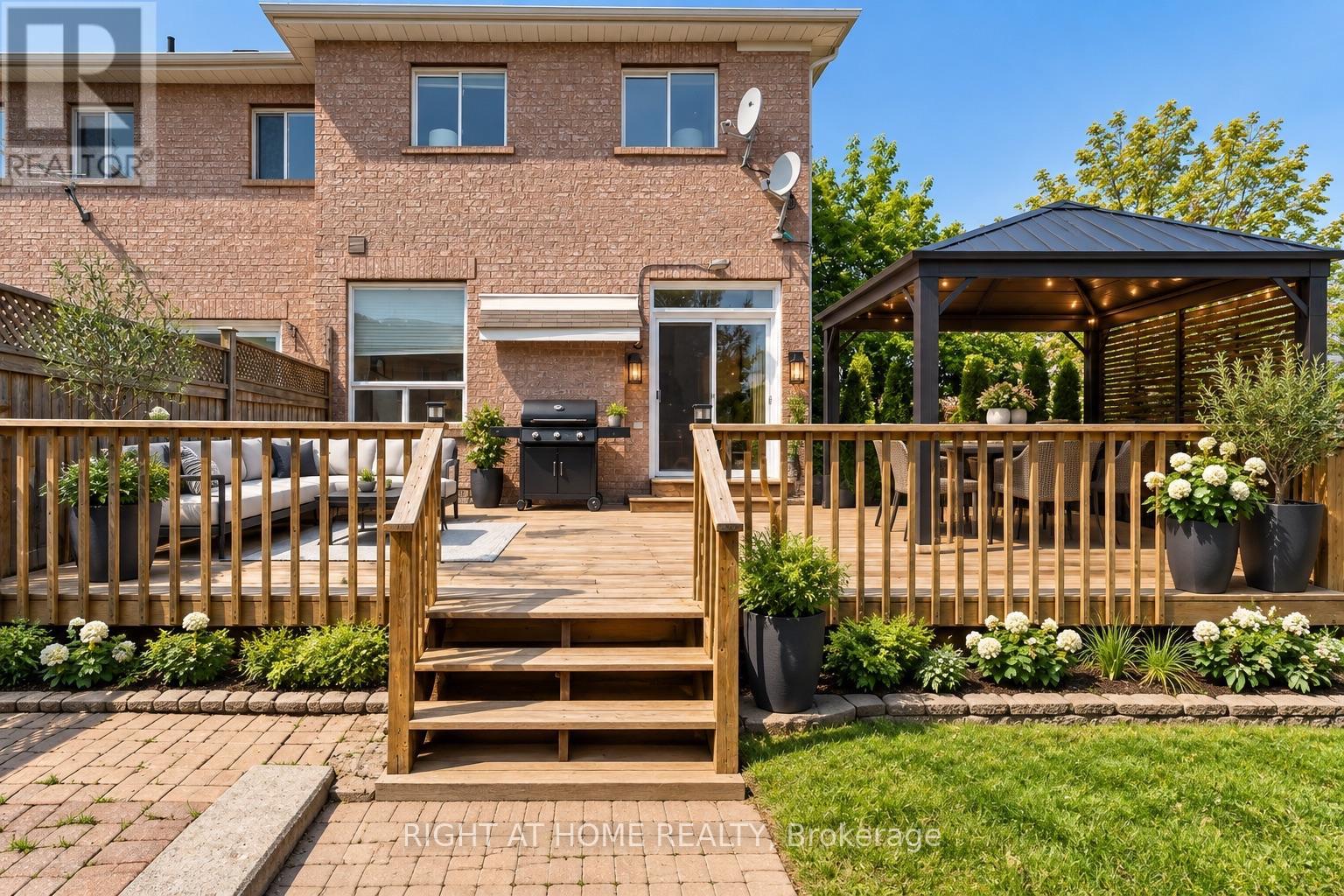 1 Ridgeway Court, Vaughan, Ontario  L6A 2R6 - Photo 19 - N13779200
