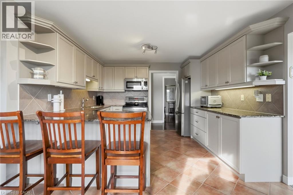 2085 Amherst Heights Drive Unit# 613, Burlington, Ontario  L7P 5C2 - Photo 18 - 40860335