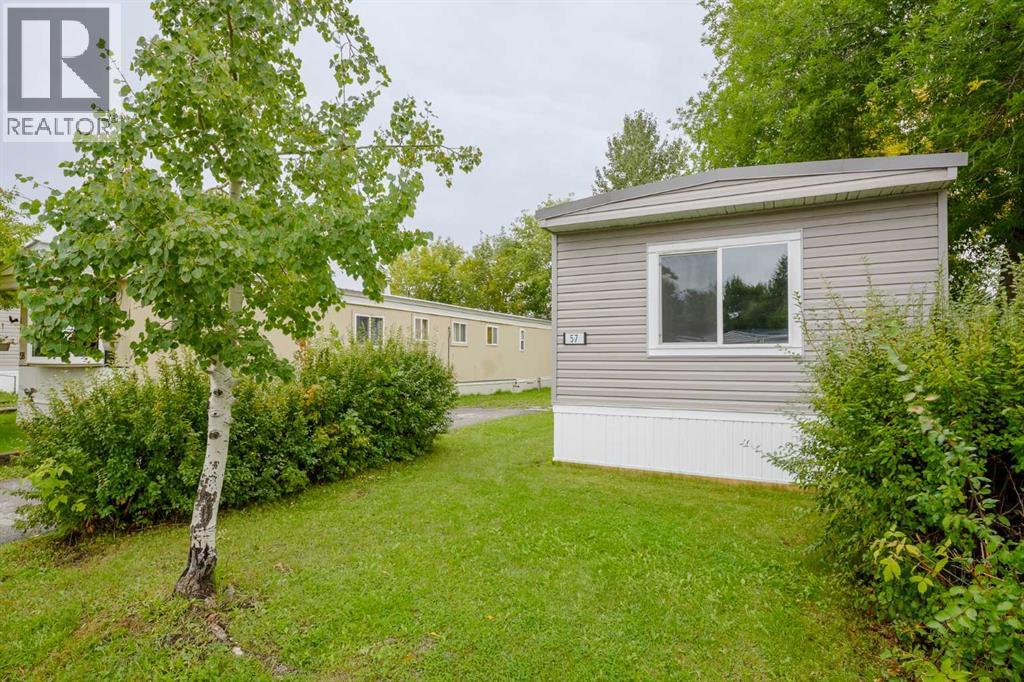 57, 6220 17 Avenue, Calgary, Alberta  T2A 0W6 - Photo 1 - A2345169