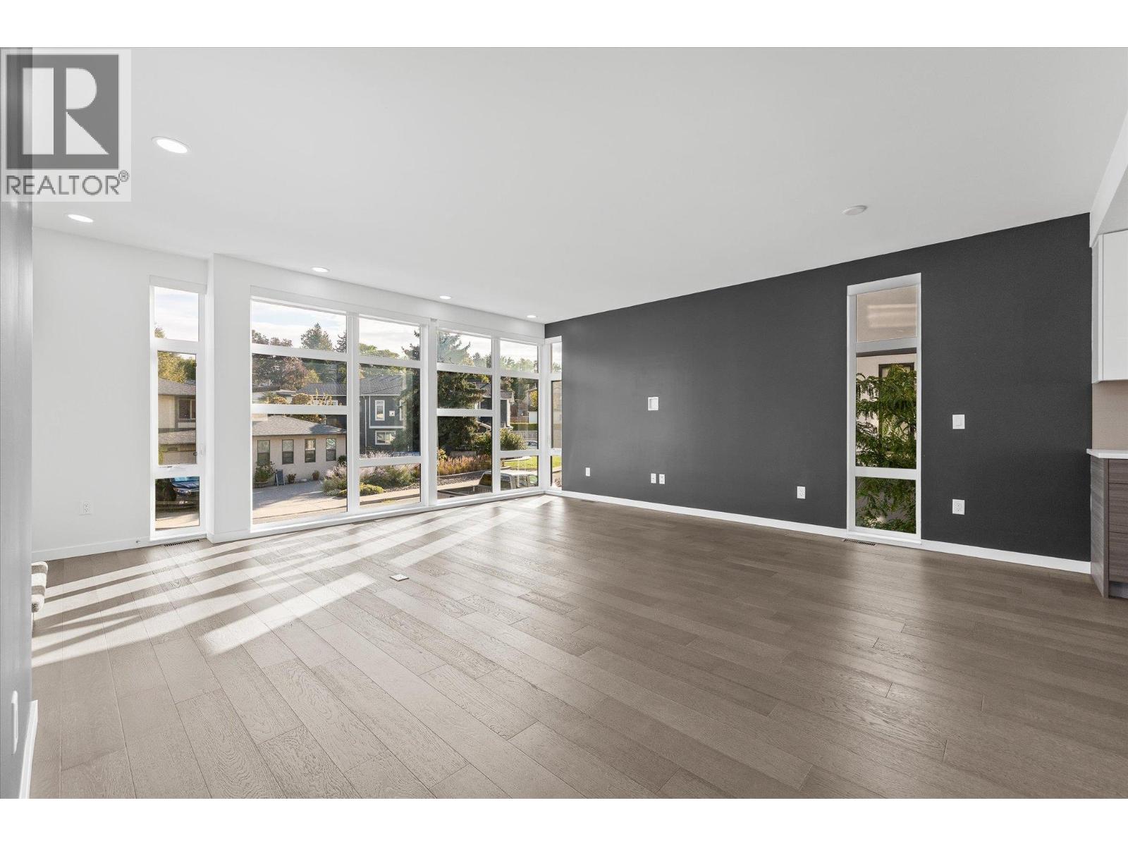 1515 Highland Drive N Unit# 37, Kelowna, British Columbia  V1Y 0C9 - Photo 4 - 10398911