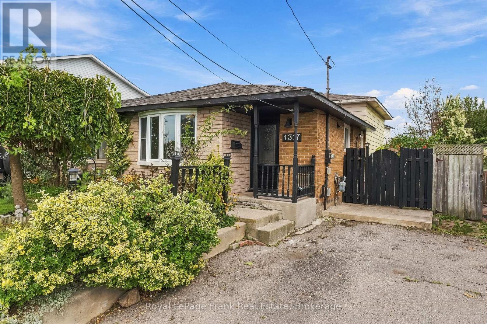 1317 PARK ROAD S, oshawa (lakeview), Ontario
