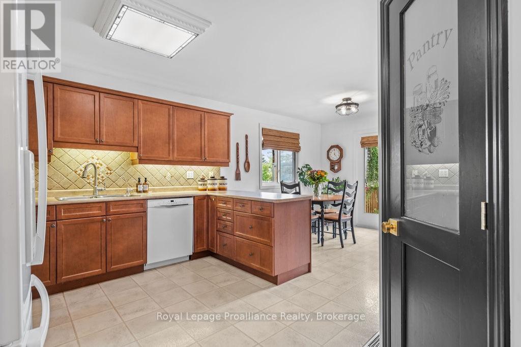 83 Gavey Street, Belleville (Thurlow Ward), Ontario  K8N 4Z5 - Photo 11 - X13800312