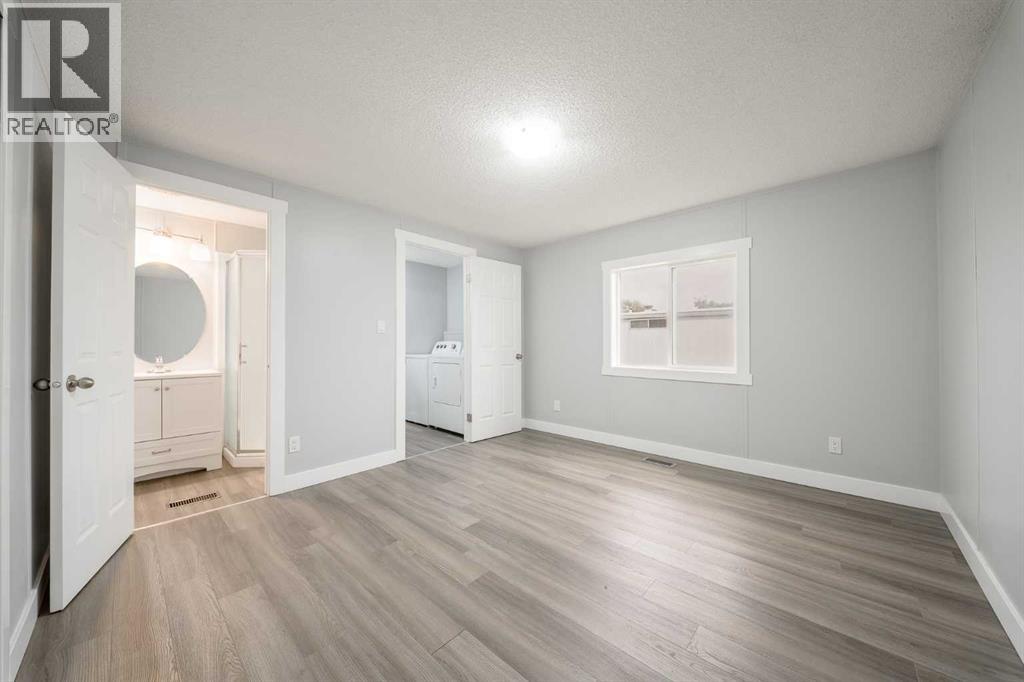215, 6220 17 Avenue, Calgary, Alberta  T2A 0W6 - Photo 13 - A2345377