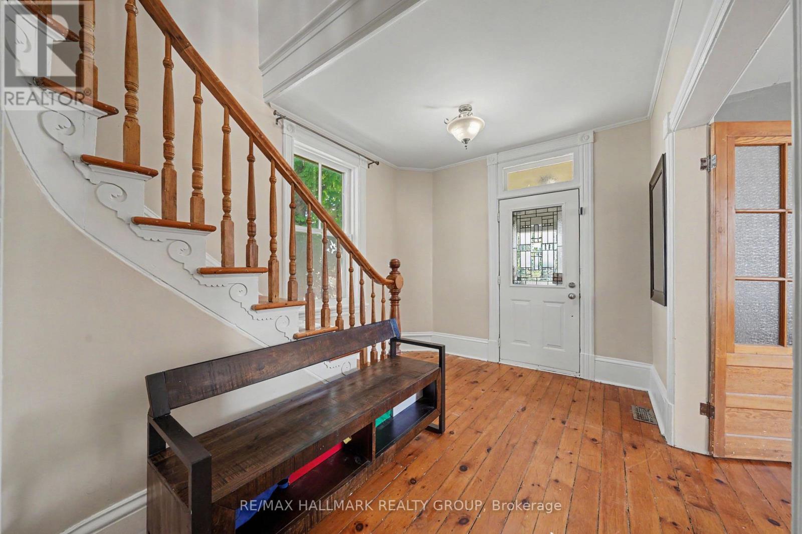 98 Drummond Street E, Perth, Ontario  K7H 1H1 - Photo 6 - X13800300