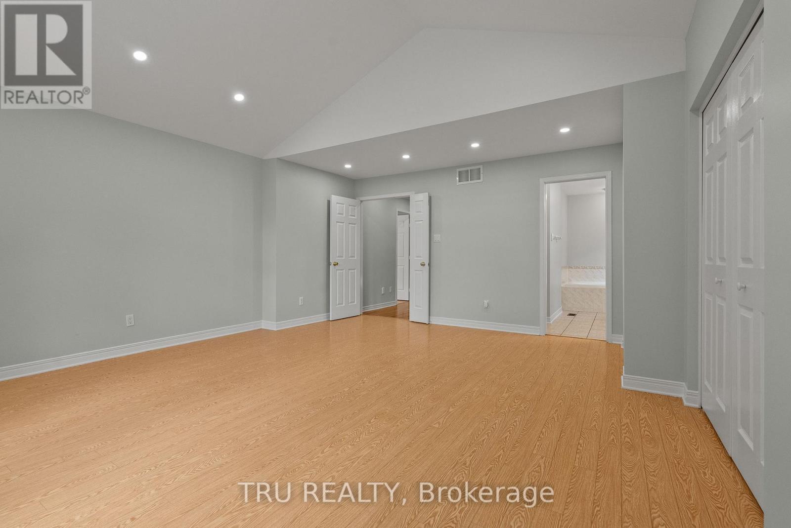 27 Upminster Way, Ottawa, Ontario  K2J 5H1 - Photo 26 - X13800322