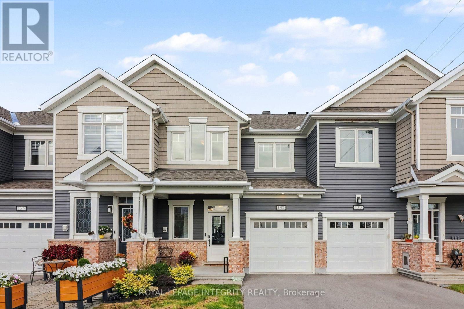 157 Pictou Crescent, Ottawa, Ontario  K2V 0R7 - Photo 2 - X13800324