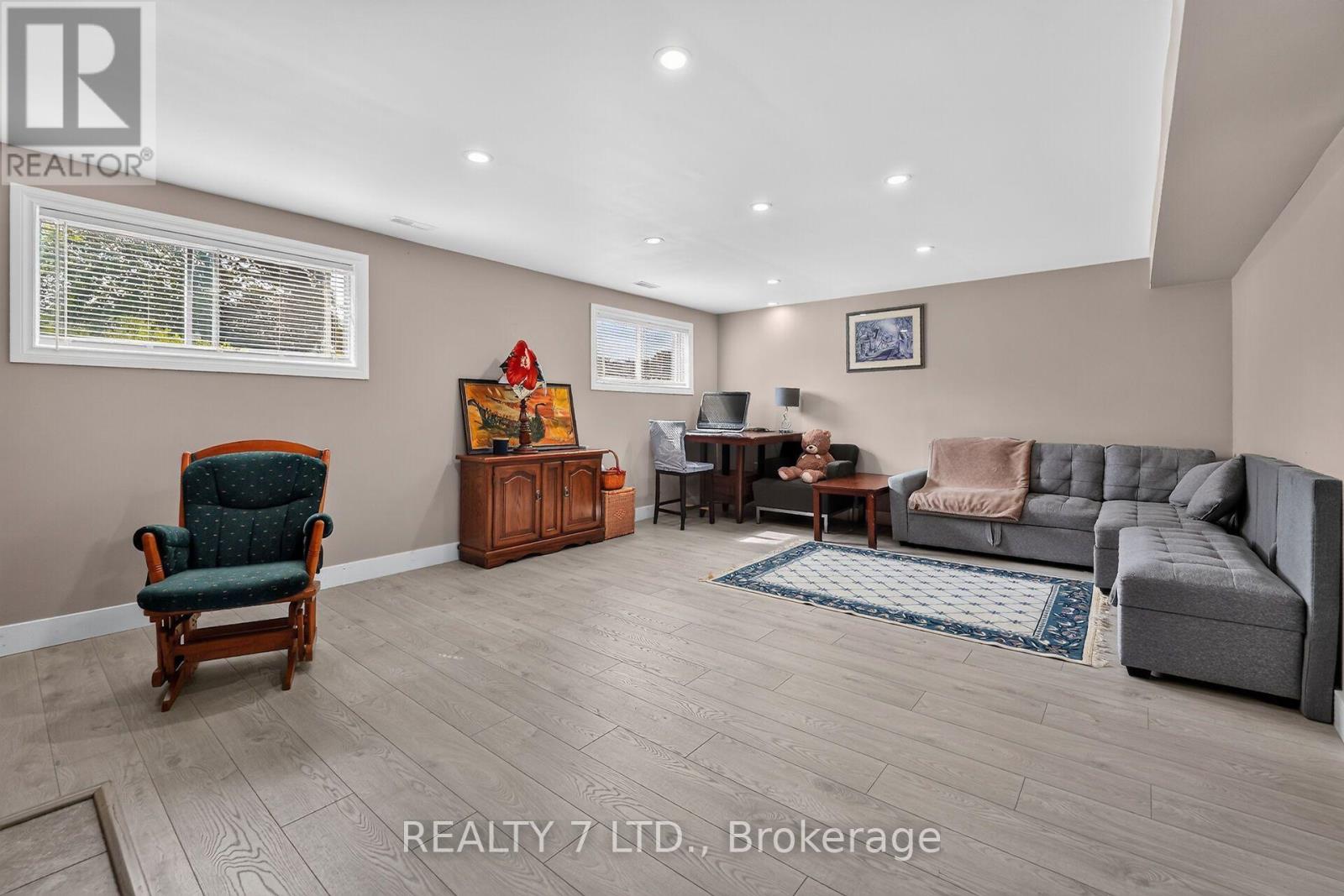 54 Cowan Drive, Thorold, Ontario  L2V 4Y9 - Photo 19 - X13800282