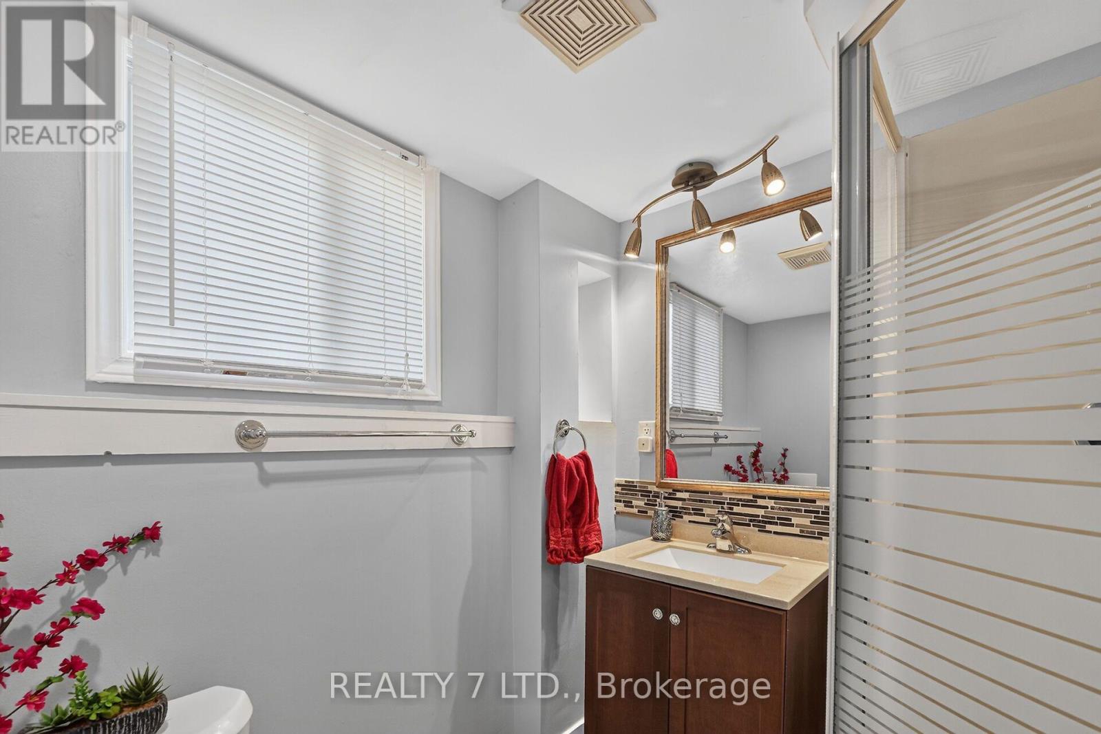 54 Cowan Drive, Thorold, Ontario  L2V 4Y9 - Photo 23 - X13800282