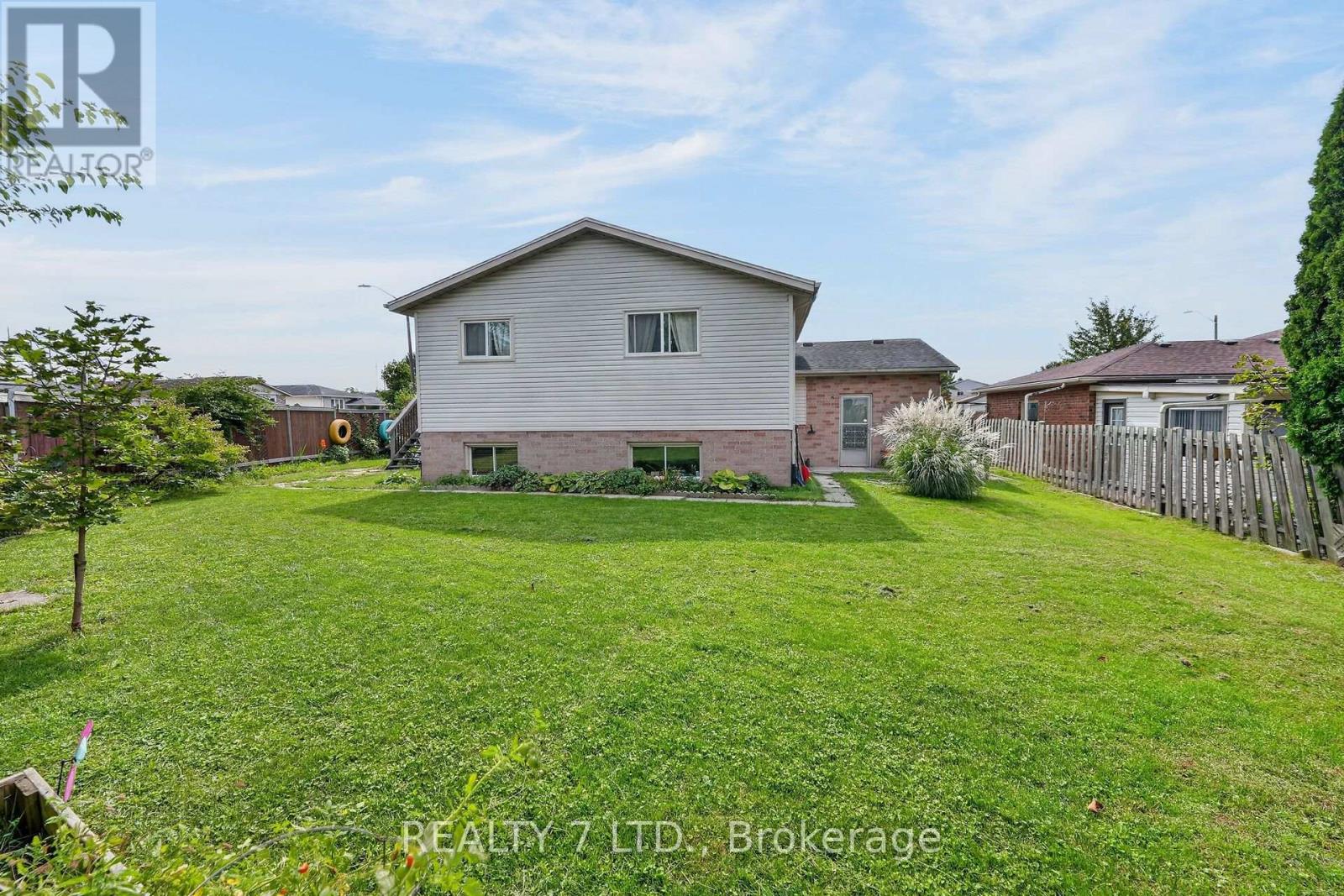 54 Cowan Drive, Thorold, Ontario  L2V 4Y9 - Photo 32 - X13800282