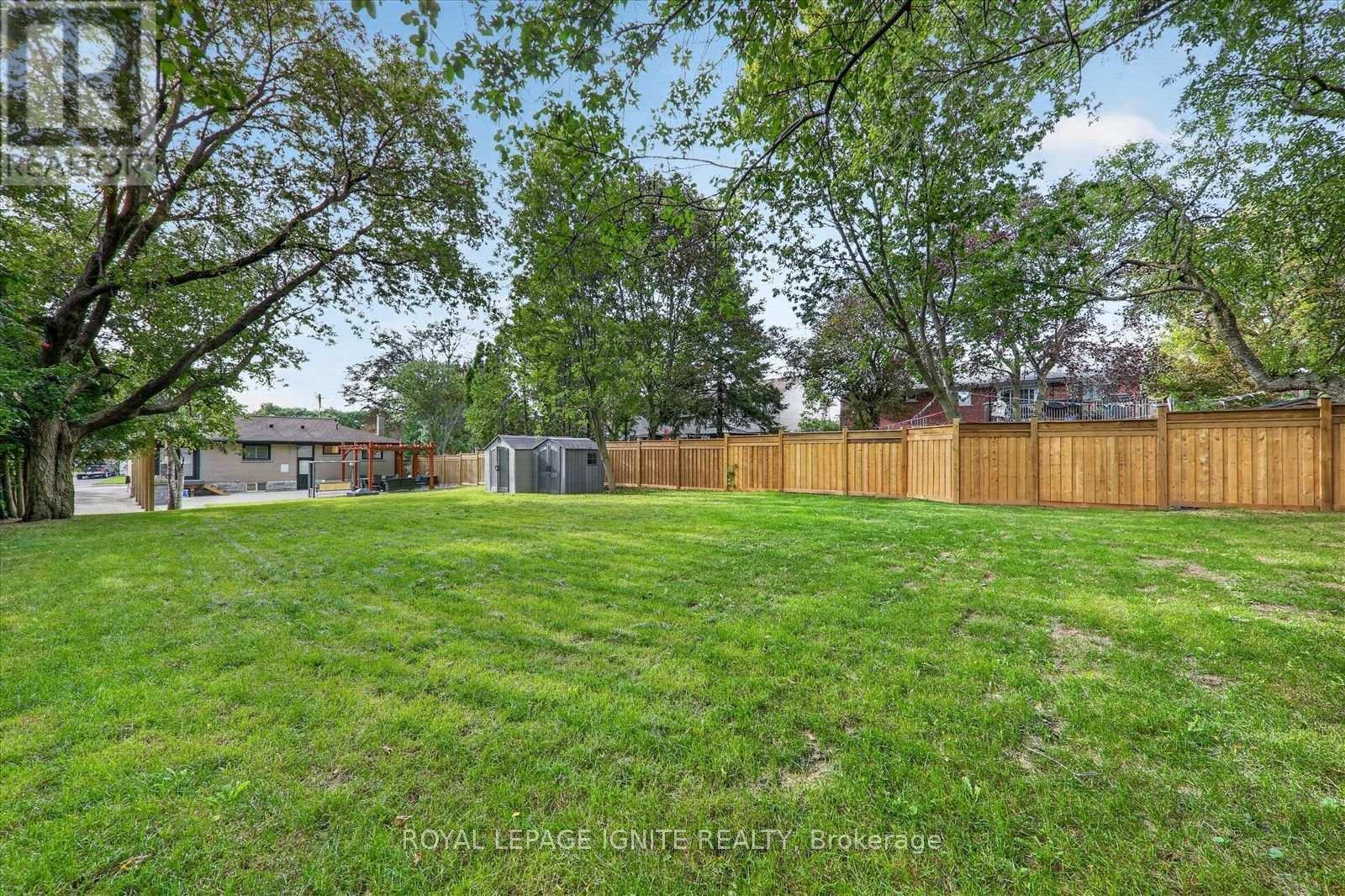 103 Baker Street, Whitchurch-Stouffville, Ontario  L4A 4X9 - Photo 47 - N13800272