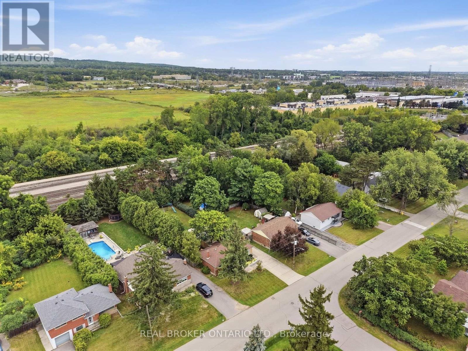 505 Enfield Road, Burlington, Ontario  L7T 2X5 - Photo 29 - W13800320