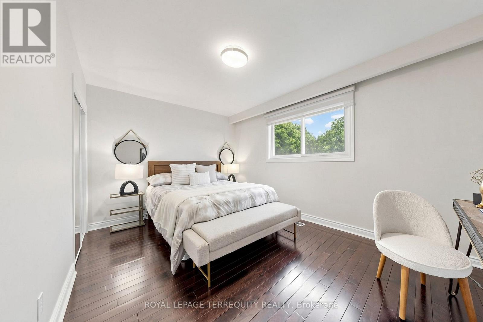 6 Fulwell Crescent, Toronto, Ontario  M3J 1Y3 - Photo 23 - W13800336