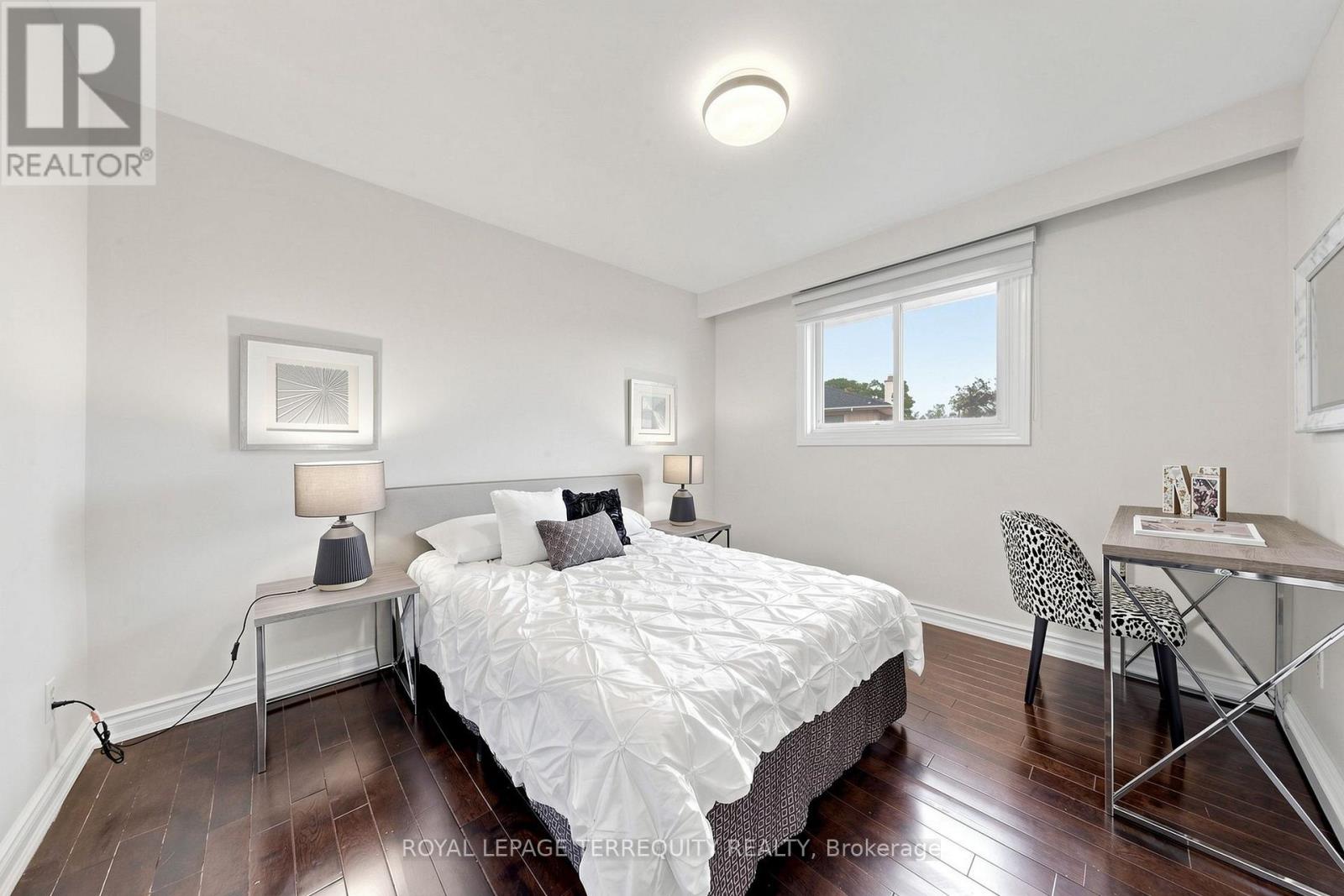 6 Fulwell Crescent, Toronto, Ontario  M3J 1Y3 - Photo 29 - W13800336