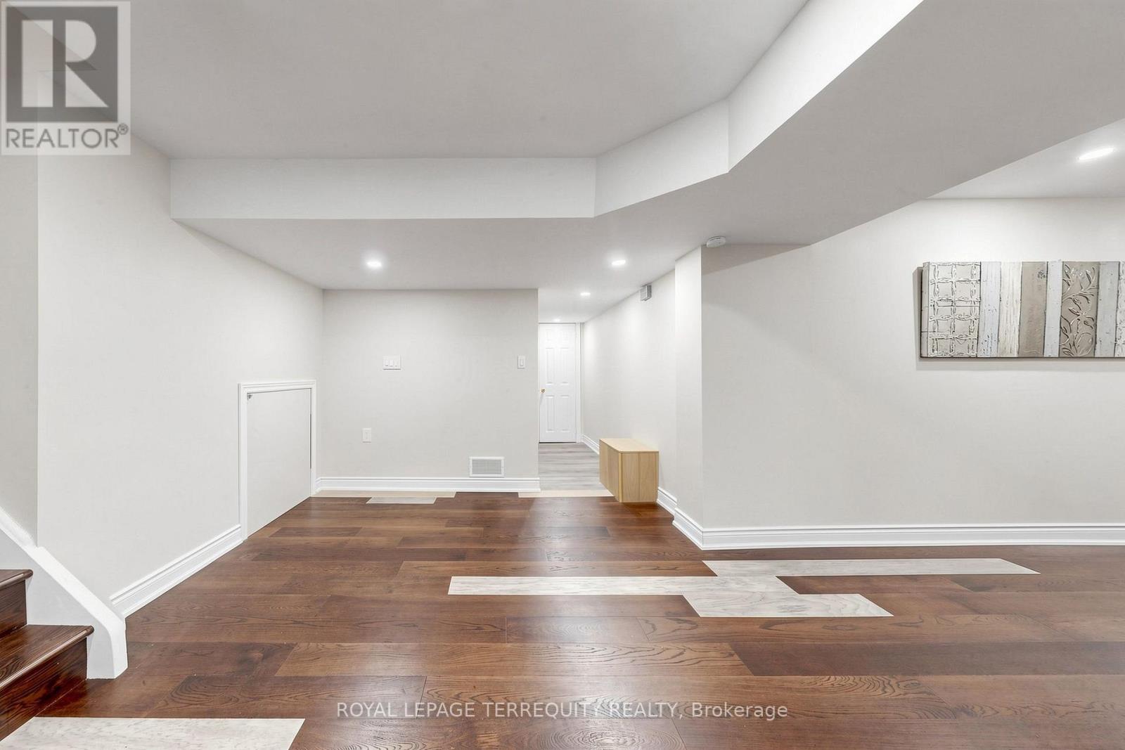 6 Fulwell Crescent, Toronto, Ontario  M3J 1Y3 - Photo 42 - W13800336